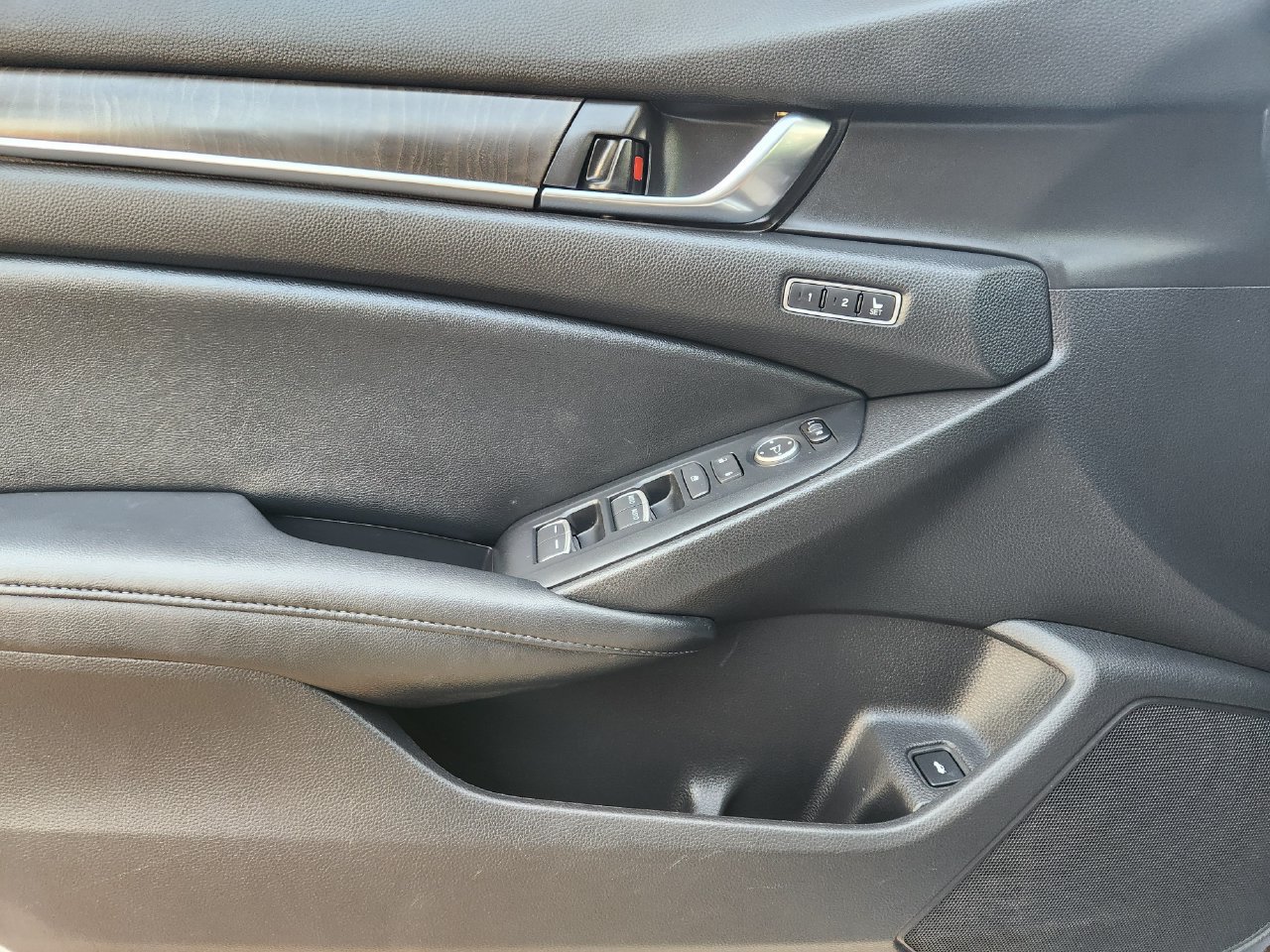 Certified 2022 Honda Accord Touring image 22
