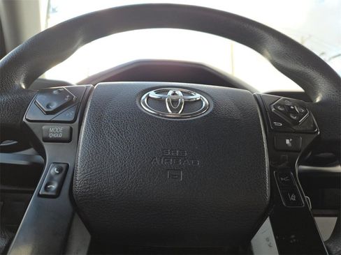 Used 2020 Toyota Tacoma SR image 24