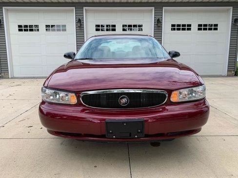 Used 2004 Buick Century Custom FWD image 4