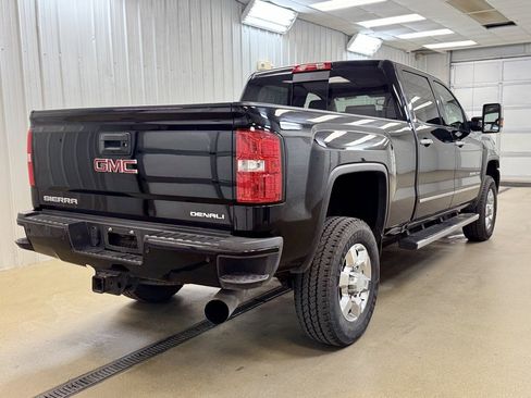 Used 2017 GMC Sierra 3500 Denali w/ Duramax Plus Package image 6