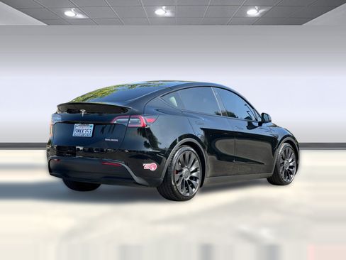 Used 2021 Tesla Model Y Performance AWD/4WD image 8