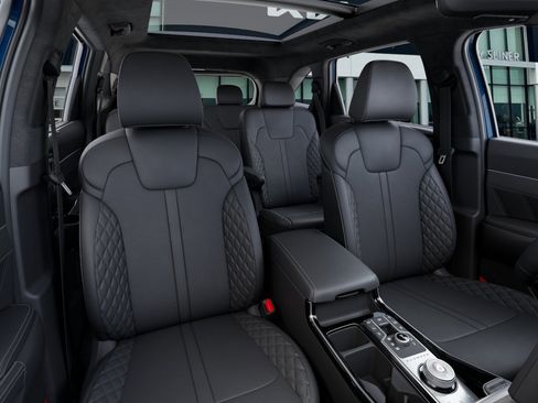 New 2026 Kia Sorento SX Prestige AWD/4WD image 16