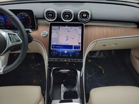 Certified 2025 Mercedes-Benz C 300 Sedan image 20