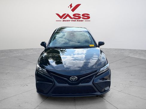 Used 2023 Toyota Camry SE FWD image 8