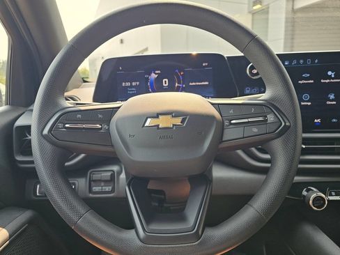 Used 2026 Chevrolet Silverado EV W/T AWD/4WD image 25