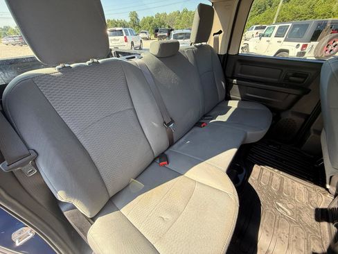 Used 2016 RAM 1500 Express AWD/4WD image 8