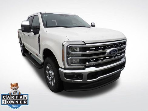 Certified 2022 Ford Explorer Limited w/ Limited Technology Package image 37