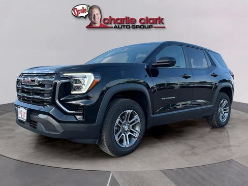 Used 2026 GMC Terrain Elevation AWD/4WD image 1