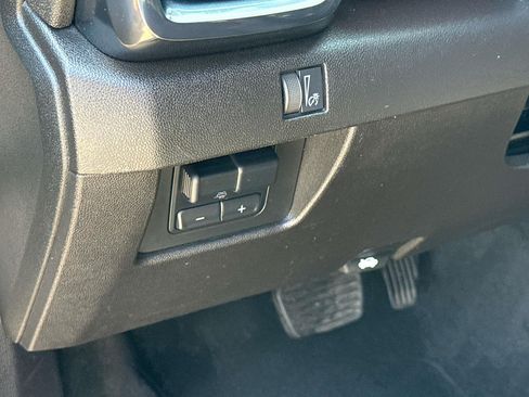 Used 2023 GMC Canyon AT4 AWD/4WD image 26