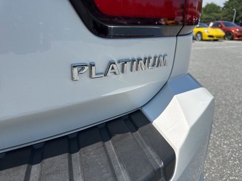 Used 2024 Nissan Armada Platinum w/ Captain's Chairs Package image 34