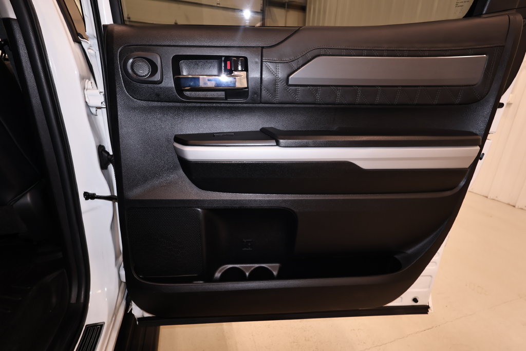 Used 2021 Toyota Tundra Platinum AWD/4WD image 18