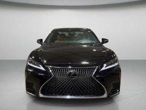 Used 2024 Lexus LS 500 AWD w/ Interior Upgrade Package image 9