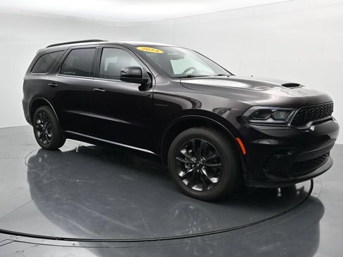 Used 2024 Dodge Durango R/T w/ Blacktop Package AWD/4WD image 2