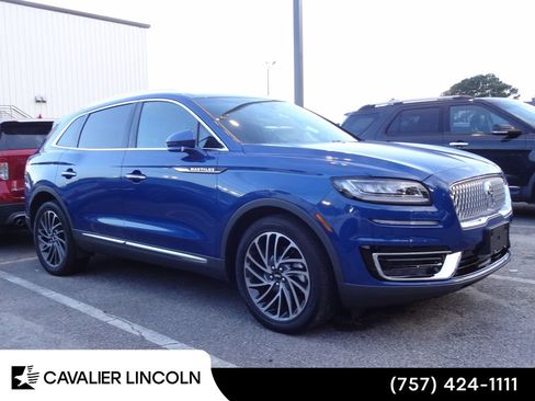 Used 2020 Lincoln Nautilus Reserve AWD/4WD image 2