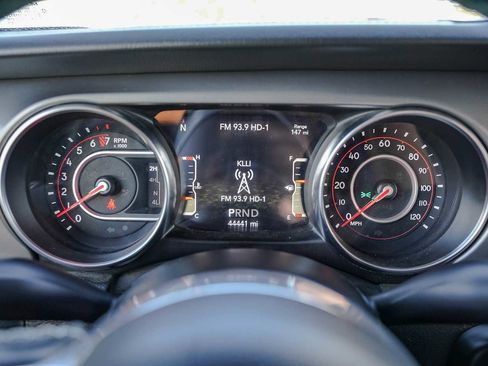 Used 2022 Jeep Wrangler Unlimited Rubicon w/ Xtreme Recon 35" Tire Package image 24