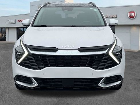 Used 2025 Kia Sportage SX FWD image 2