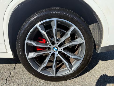 Used 2021 BMW X4 M40i w/ Premium Package image 30