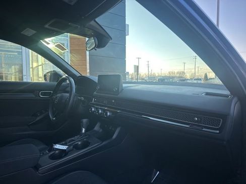 Used 2024 Honda Civic Sport image 17