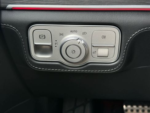 Certified 2023 Mercedes-Benz GLE 63 AMG S image 31