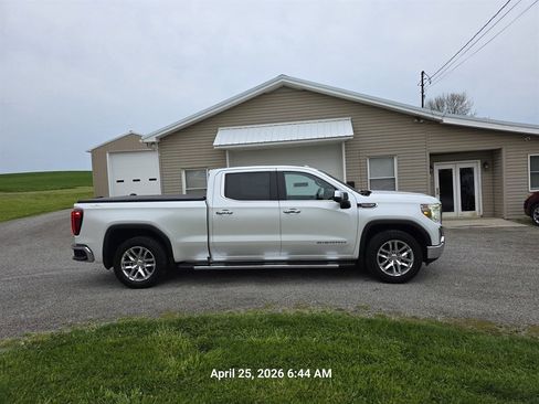 Used 2019 GMC Sierra 1500 SLT w/ SLT Premium Package AWD/4WD image 7