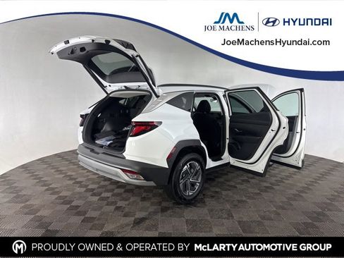 Certified 2025 Hyundai Tucson Blue image 17