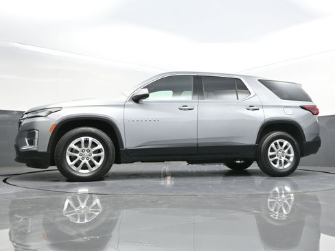 Used 2023 Chevrolet Traverse LS w/ Safety Package image 39