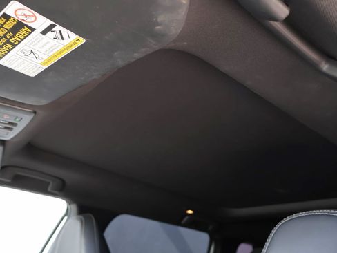 Used 2022 Mitsubishi Outlander SE AWD/4WD image 10