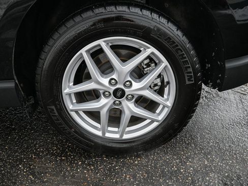 Certified 2024 Ford Edge SEL w/ Convenience Package image 13