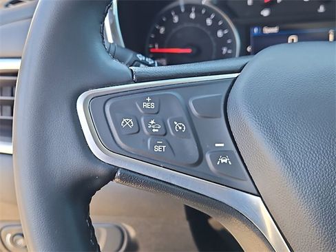 Used 2023 Chevrolet Equinox LT image 21