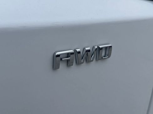 New 2026 Chevrolet Blazer EV LT image 6