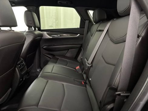 Used 2024 Cadillac XT5 Sportv w/ LPO, Floor Liner Package AWD/4WD image 28