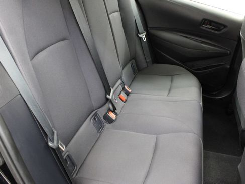 Used 2025 Toyota Corolla LE FWD image 17