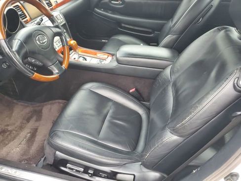 Used 2006 Lexus SC 430 Convertible w/ Preferred Accessory Pkg image 14