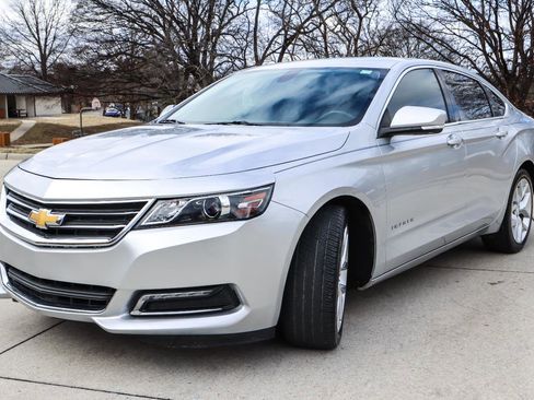 Used 2019 Chevrolet Impala LT image 3