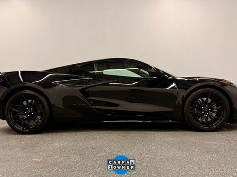 Used 2023 Chevrolet Corvette Z06 image 3