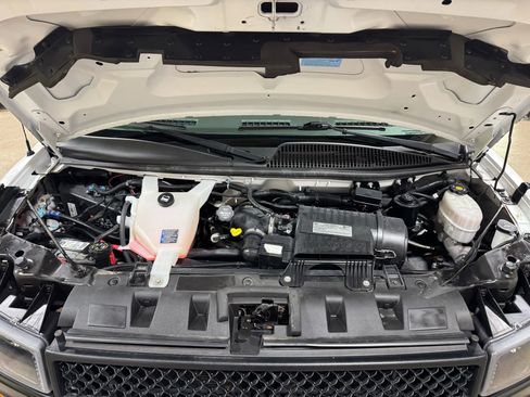 Used 2019 Chevrolet Express 3500 w/ School Bus Package image 50