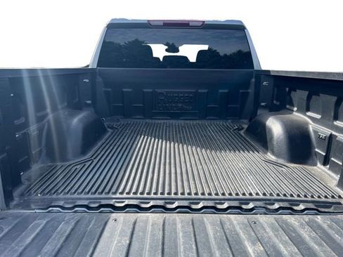 Certified 2025 Chevrolet Silverado 1500 LT AWD/4WD image 19