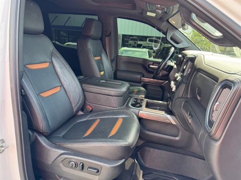 Used 2019 GMC Sierra 1500 AT4 w/ AT4 Premium Package image 19