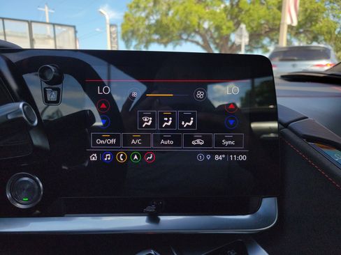 Certified 2023 Chevrolet Corvette Stingray Premium Conv w/ Z51 Performance Package RWD image 17