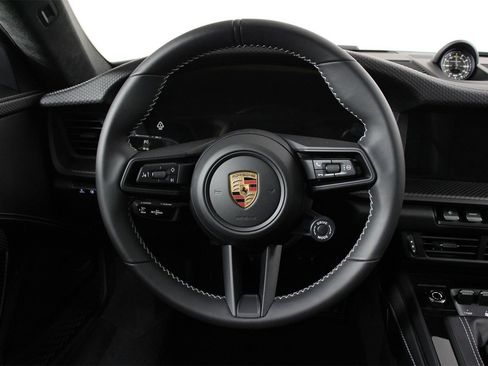 New 2026 Porsche 911 GT3 image 12