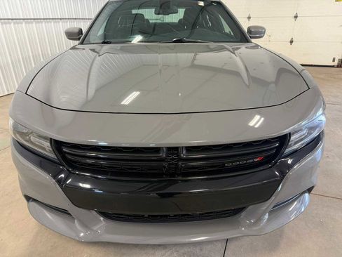 Used 2018 Dodge Charger GT AWD/4WD image 3