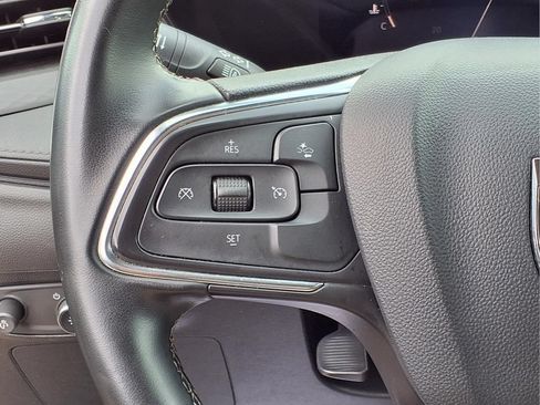 Used 2025 Buick Encore GX Preferred AWD/4WD image 16