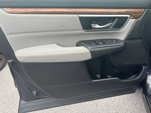 Used 2018 Honda CR-V EX image 18