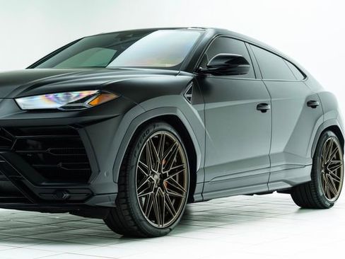 Used 2020 Lamborghini Urus image 10