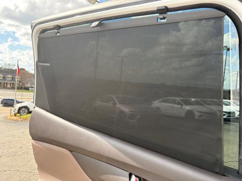 Used 2022 Hyundai Santa Fe SEL Premium w/ Cargo Package image 22