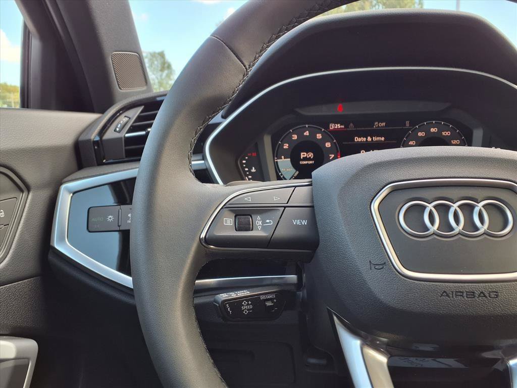Used 2025 Audi Q3 2.0T Premium AWD/4WD image 13
