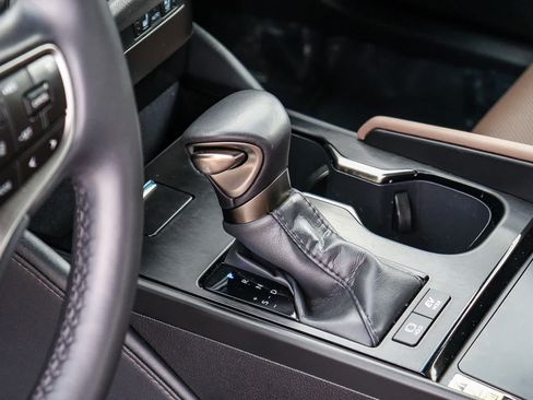 Certified 2025 Lexus ES 300h w/ Premium Package FWD image 20