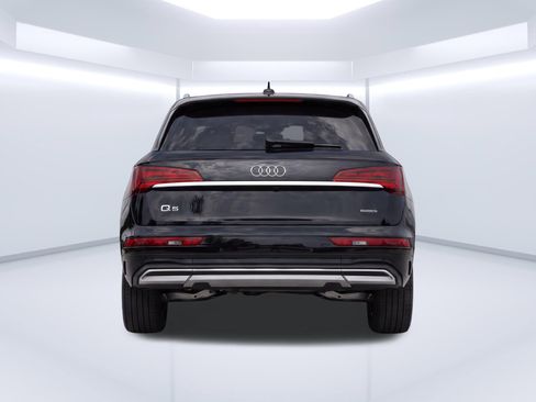 Used 2024 Audi Q5 2.0T Premium AWD/4WD image 7