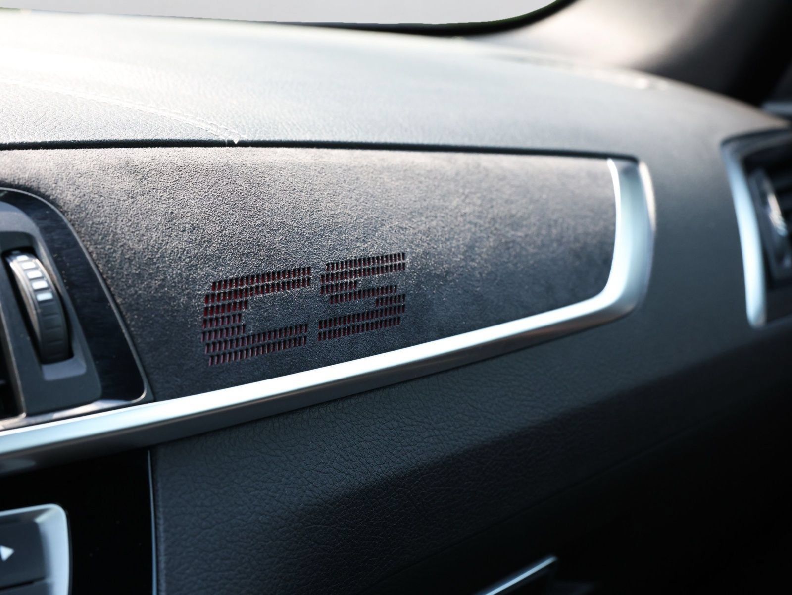 Used 2020 BMW M2 CS RWD image 19