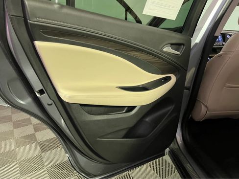 Used 2020 Buick Envision Essence w/ Experience Buick Package image 24